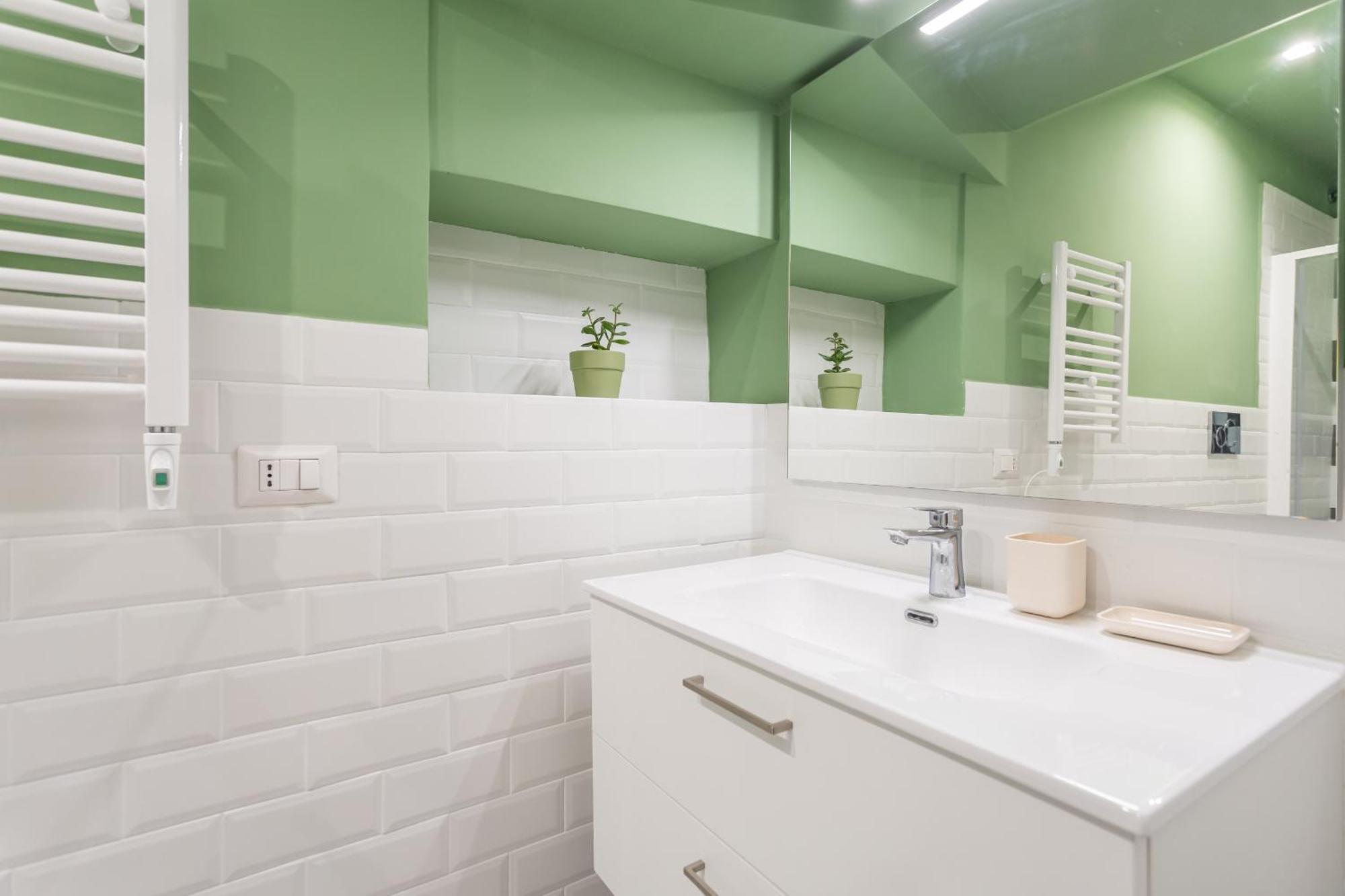 2 Bdr Navona Quintessential Charm Apartment Rome Bagian luar foto