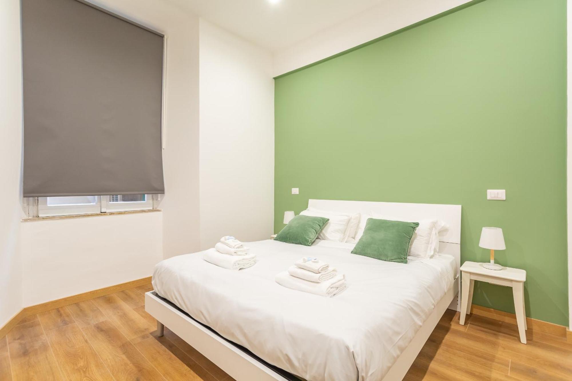 2 Bdr Navona Quintessential Charm Apartment Rome Bagian luar foto