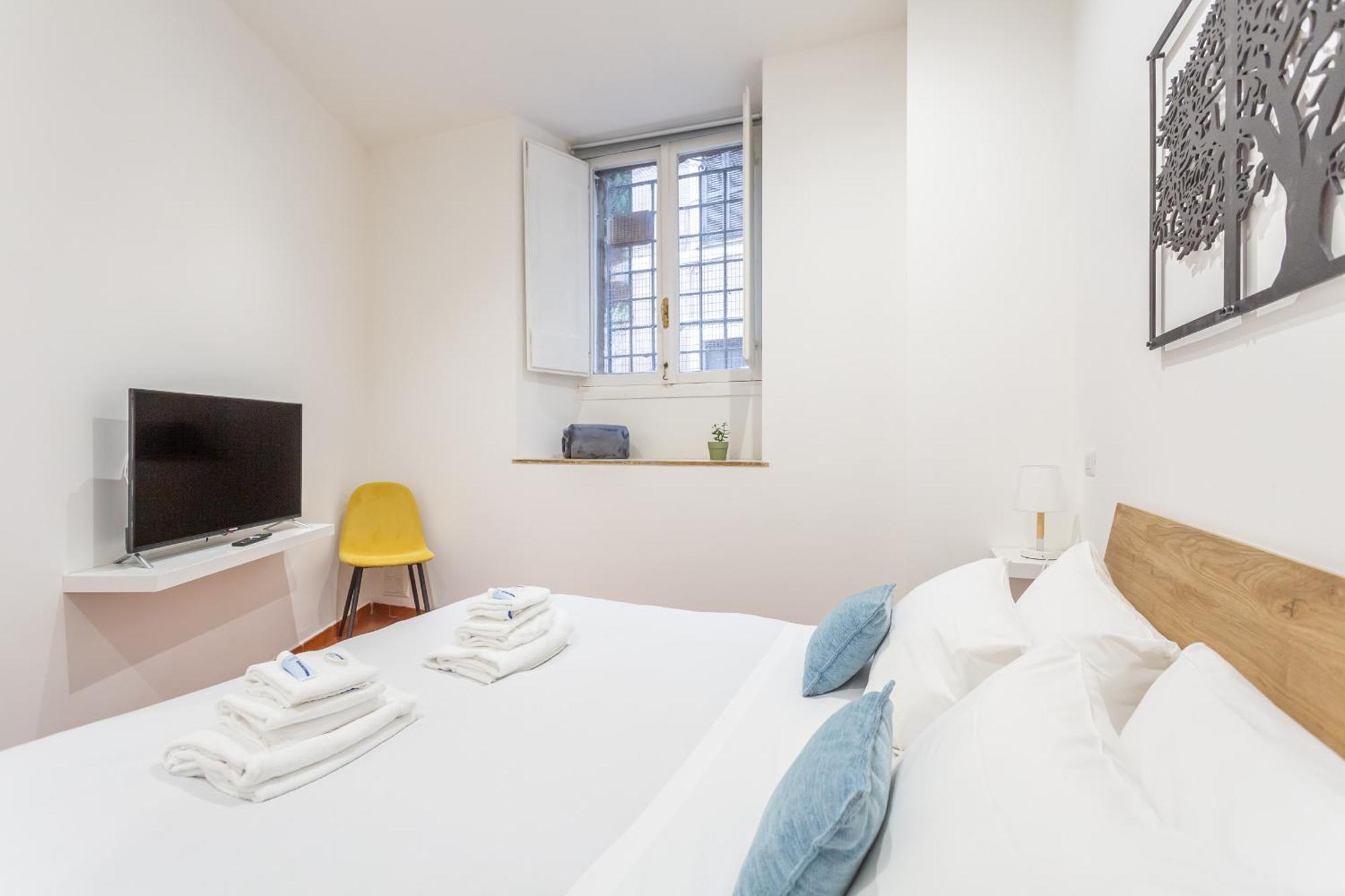 2 Bdr Navona Quintessential Charm Apartment Rome Bagian luar foto